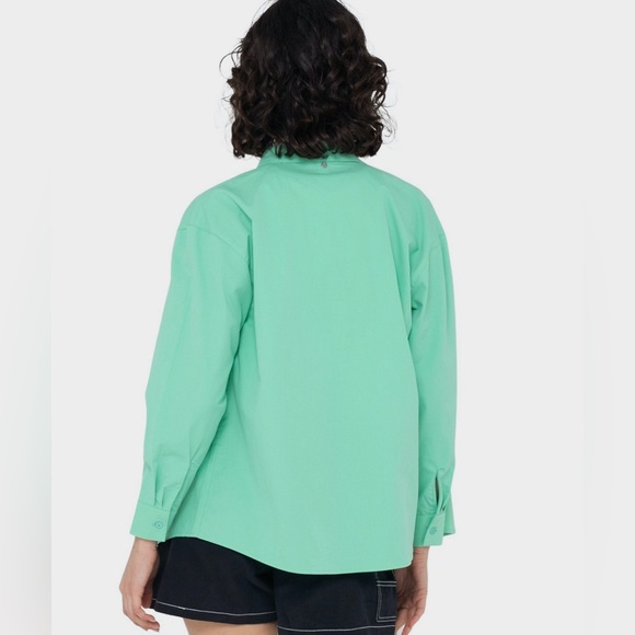 NWT Rusty Surf Popsicle Evergreen Long Sleeve Button Up Shirt Size Medium - Picture 3 of 12